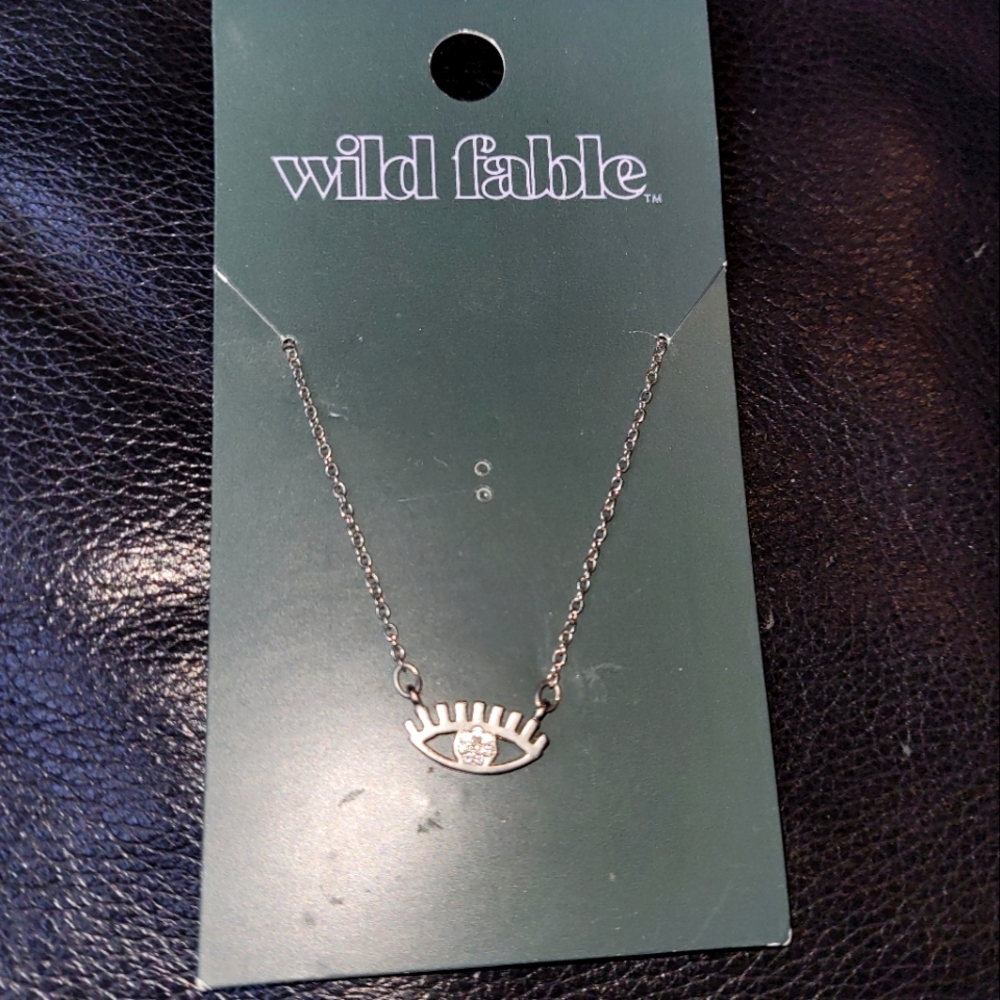 Eye necklace